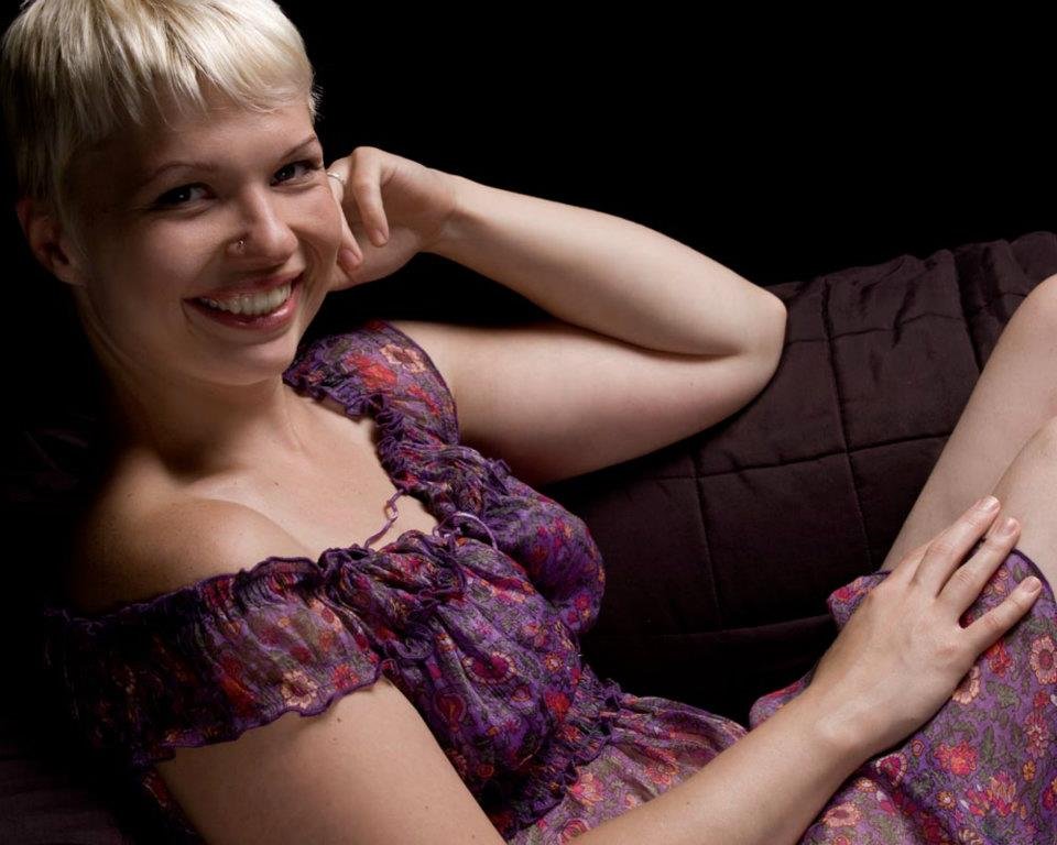 599441_3510694400151_1979394498_n